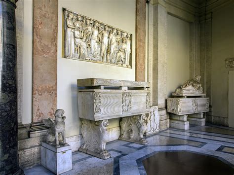  Sarcophagus of Lucius - Zapachów Starożytności i Niewypowiedzianych Opowieści